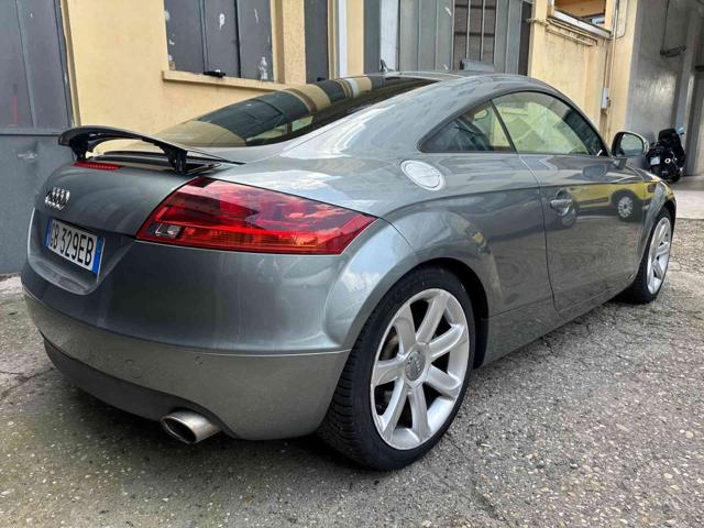 AUDI TT usata, con Autoradio