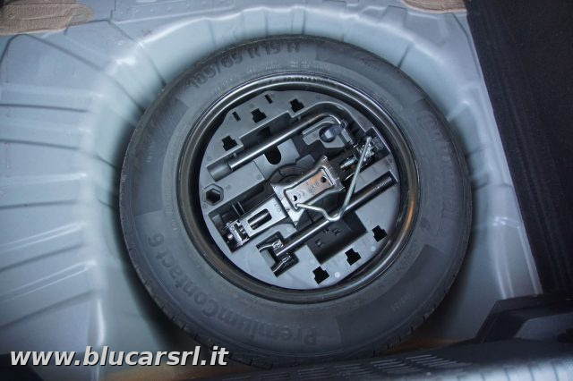 RENAULT Clio usata, con Fari LED