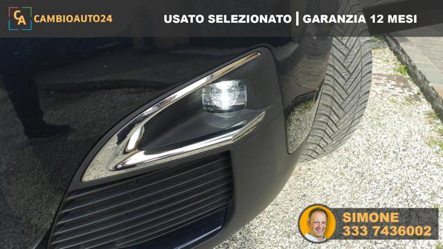 PEUGEOT 3008 usata, con Leve al volante