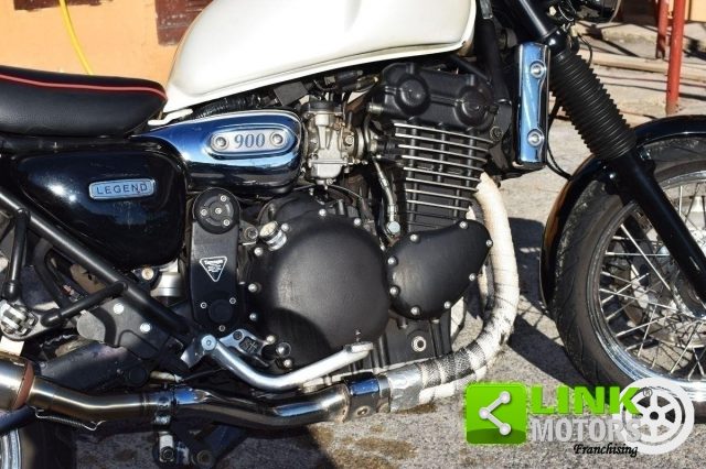 TRIUMPH Legend TT 900 usata 4