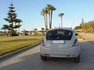 LANCIA Ypsilon usata, con Sedile posteriore sdoppiato