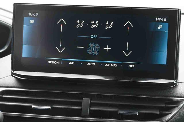 PEUGEOT 3008 usata, con Park Distance Control