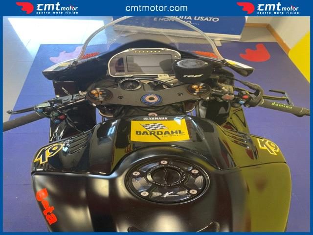 YAMAHA YZF R6 usata 4