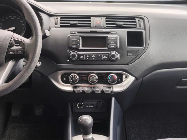 KIA Rio usata, con Fendinebbia