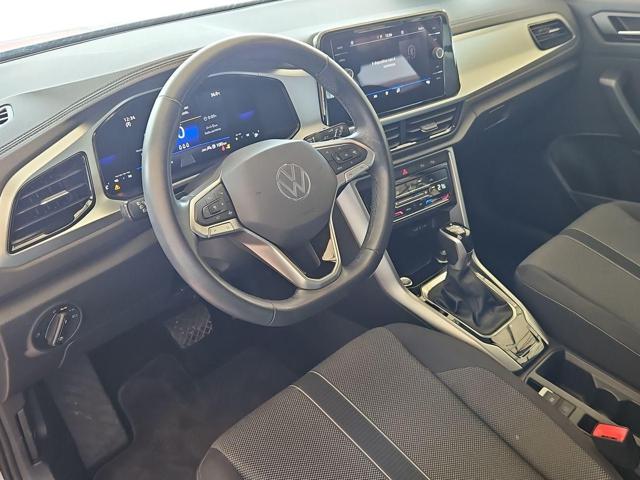 VOLKSWAGEN T-Roc usata, con Autoradio