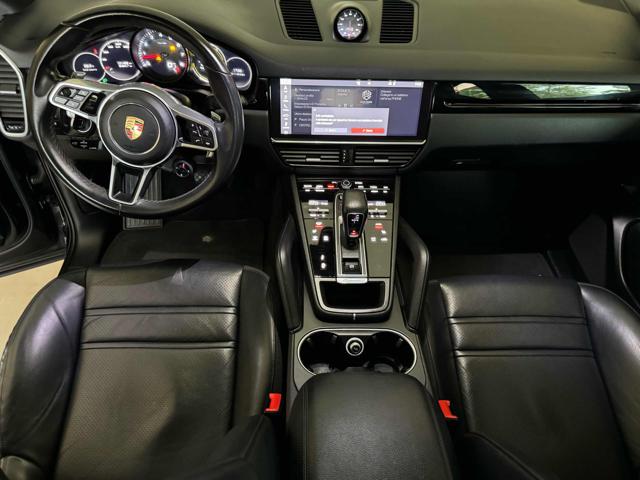 PORSCHE Cayenne usata, con Specchietti laterali elettrici