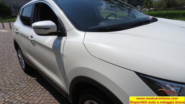 NISSAN Qashqai usata, con Sound system