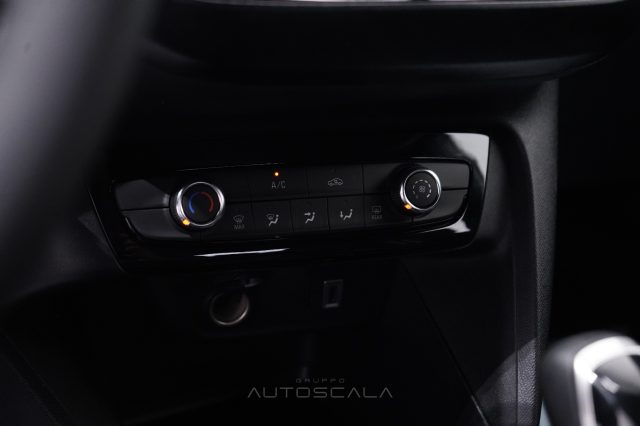 OPEL Corsa usata, con ESP