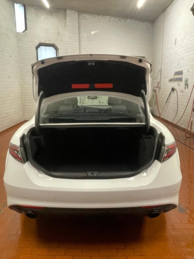 ALFA ROMEO Giulia usata, con ESP