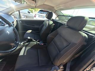 PEUGEOT 207 usata, con Autoradio