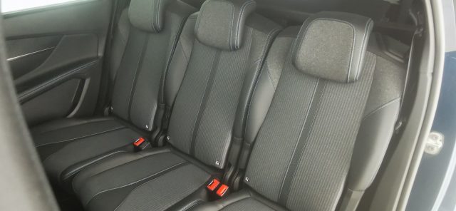 PEUGEOT 5008 usata, con Limitatore di velocità