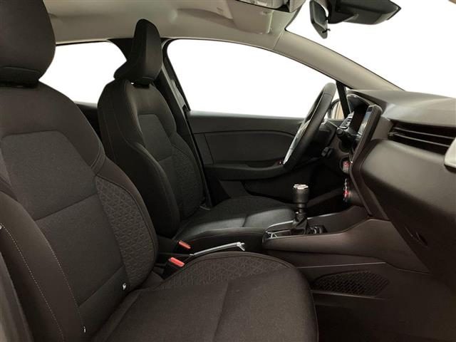 RENAULT Clio usata, con Fari LED