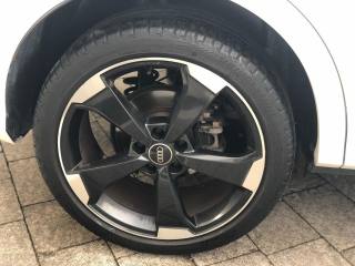 AUDI Q2 usata, con Sensori di parcheggio posteriori