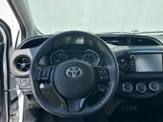 TOYOTA Yaris usata 19