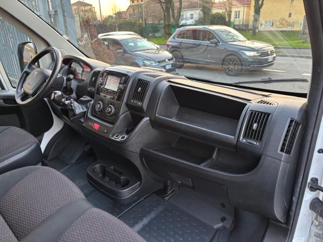 PEUGEOT Boxer usata, con Fendinebbia