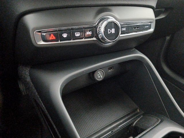 VOLVO XC40 usata, con Luci diurne LED
