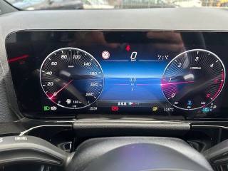 MERCEDES-BENZ GLA 200 usata, con Autoradio