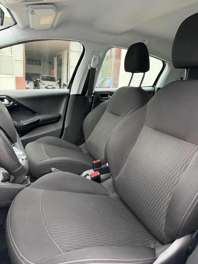 PEUGEOT 208 usata, con Controllo trazione