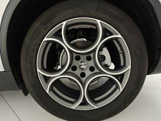 ALFA ROMEO Stelvio usata, con Alzacristalli elettrici