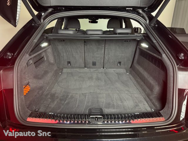 AUDI Q8 usata, con Cronologia tagliandi