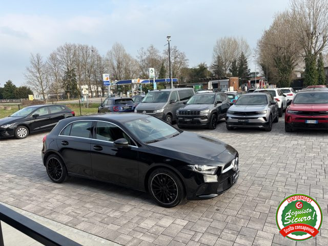 MERCEDES-BENZ A 180 usata, con Cerchi in lega