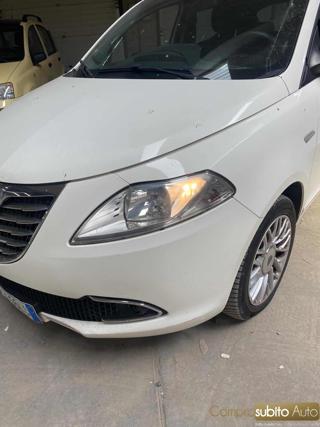 LANCIA Ypsilon usata, con Chiusura centralizzata