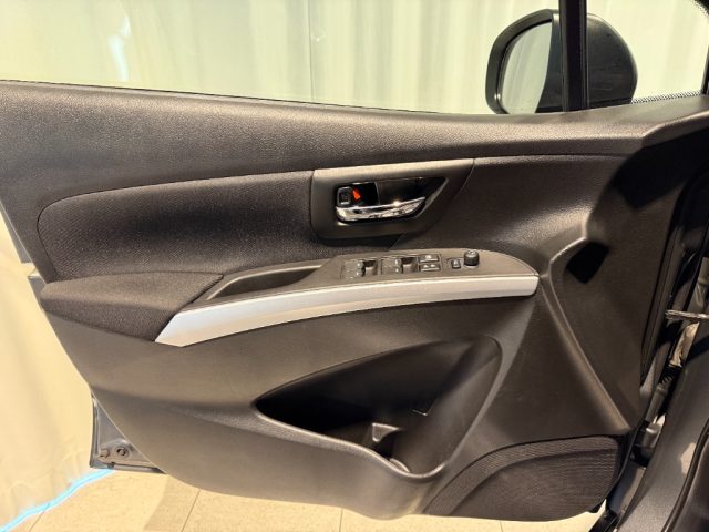 SUZUKI S-Cross usata, con Autoradio