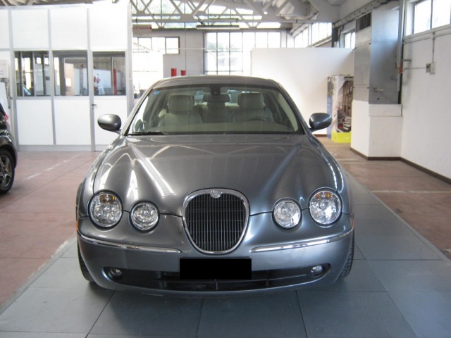 JAGUAR S-Type usata, con Airbag