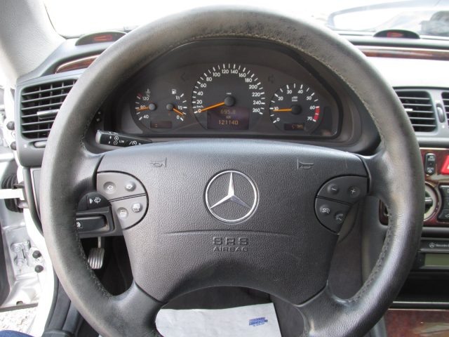 MERCEDES-BENZ CLK 200 usata, con Cerchi in lega