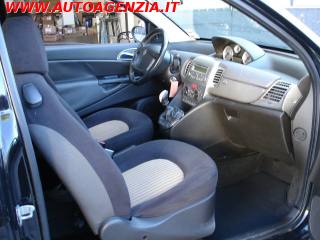 LANCIA Ypsilon usata 11