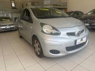 TOYOTA Aygo 1.0 12V VVT-i 5 porte Sol  **NEOPATENTATI**