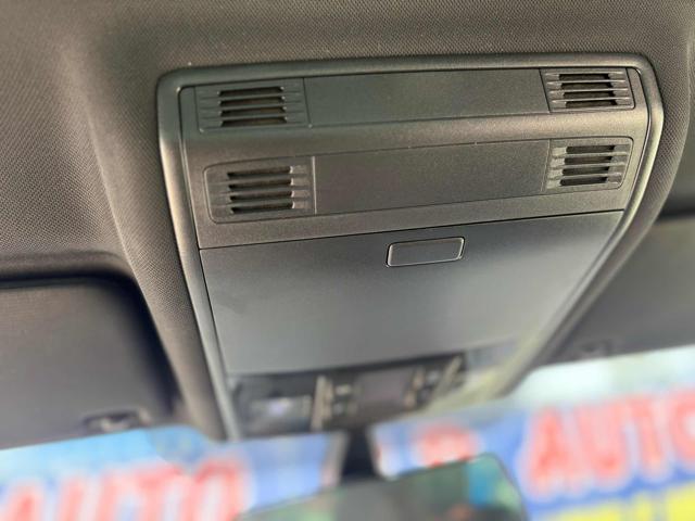 VOLKSWAGEN Golf usata 31