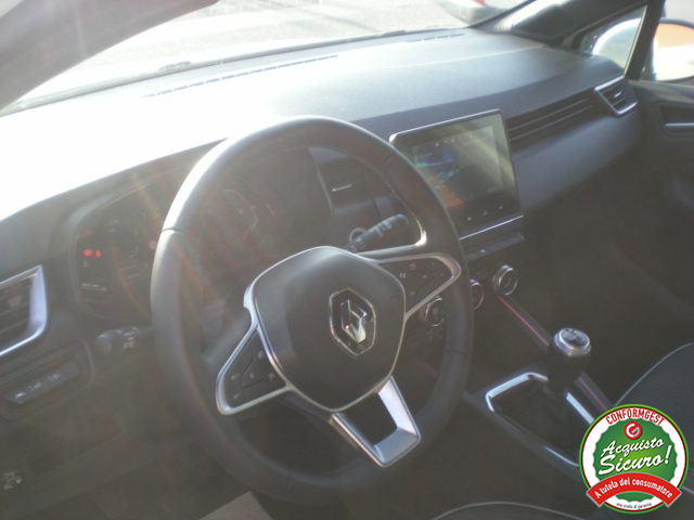 RENAULT Clio usata, con Bluetooth