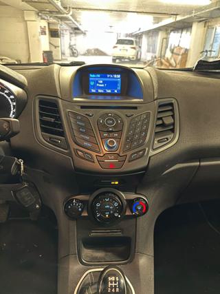 FORD Fiesta usata, con Chiusura centralizzata