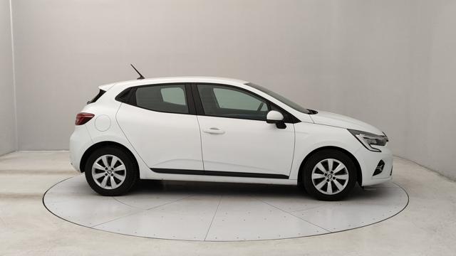 RENAULT Clio usata, con Autoradio