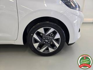 HYUNDAI i10 usata 27