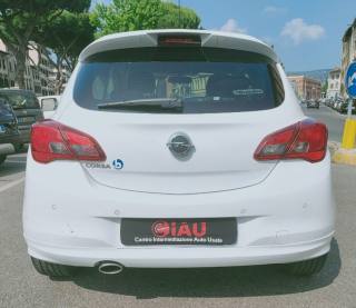 OPEL Corsa usata, con Autoradio