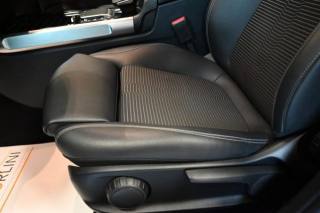 MERCEDES-BENZ GLB 180 usata 42