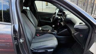 PEUGEOT 2008 usata, con Park Distance Control