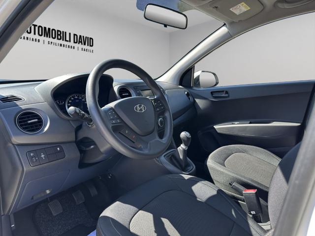HYUNDAI i10 usata, con Autoradio