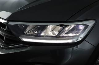 VOLKSWAGEN T-Roc usata 8