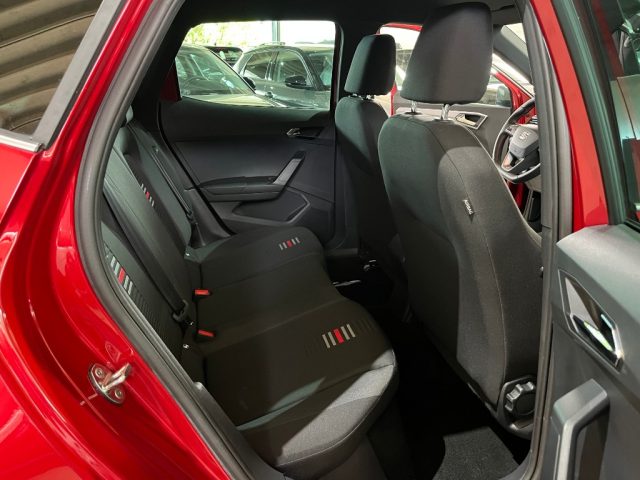 SEAT Arona usata, con Luci diurne LED