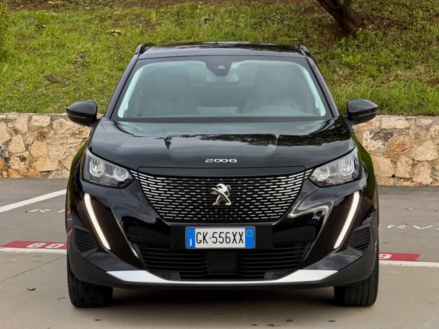 PEUGEOT 2008 usata, con Airbag