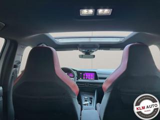 VOLKSWAGEN Golf usata, con ESP