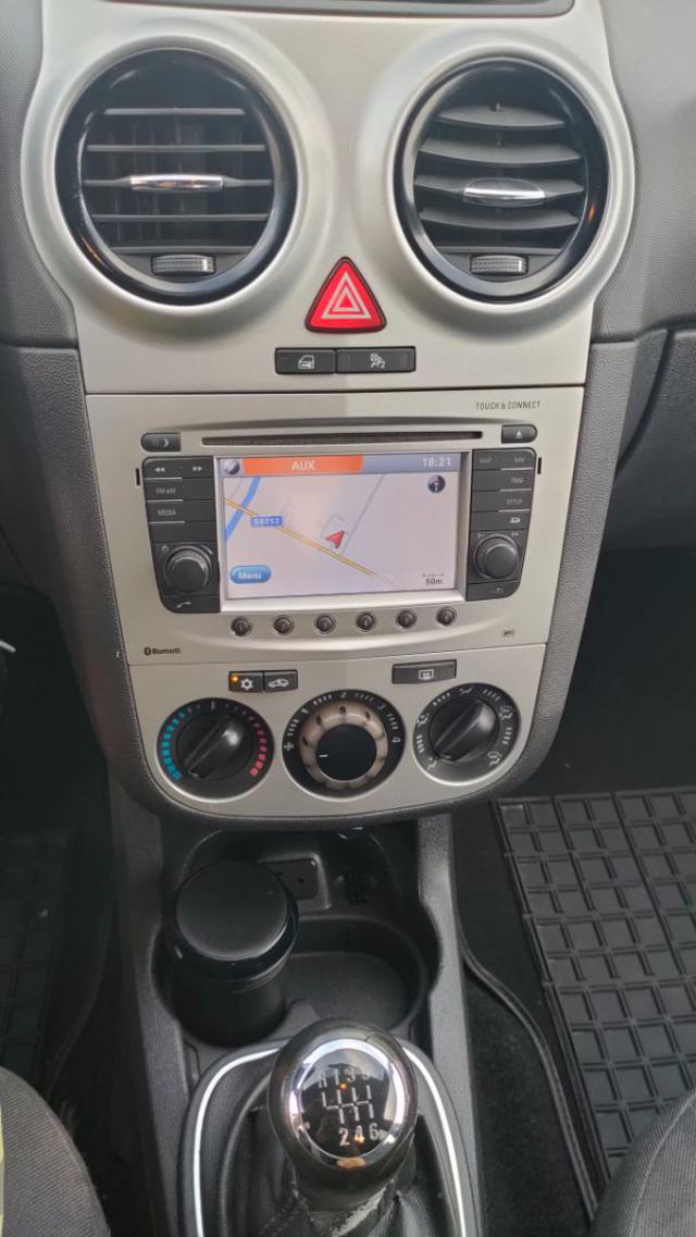 OPEL Corsa usata, con Sistema di navigazione