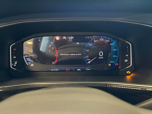 VOLKSWAGEN T-Cross usata, con Controllo automatico clima