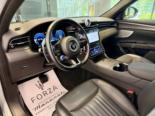 MASERATI Grecale usata, con Interni in pelle
