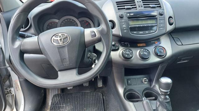 TOYOTA RAV 4 usata, con Chiusura centralizzata
