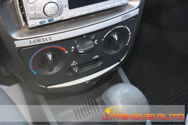 LANCIA Ypsilon usata 17
