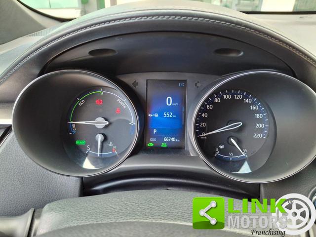 TOYOTA C-HR usata, con Autoradio